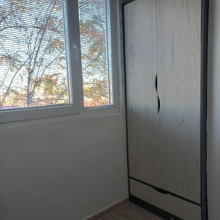Lovely 1- Bedroom Condo Close To Downtown سكوبجي المظهر الخارجي الصورة