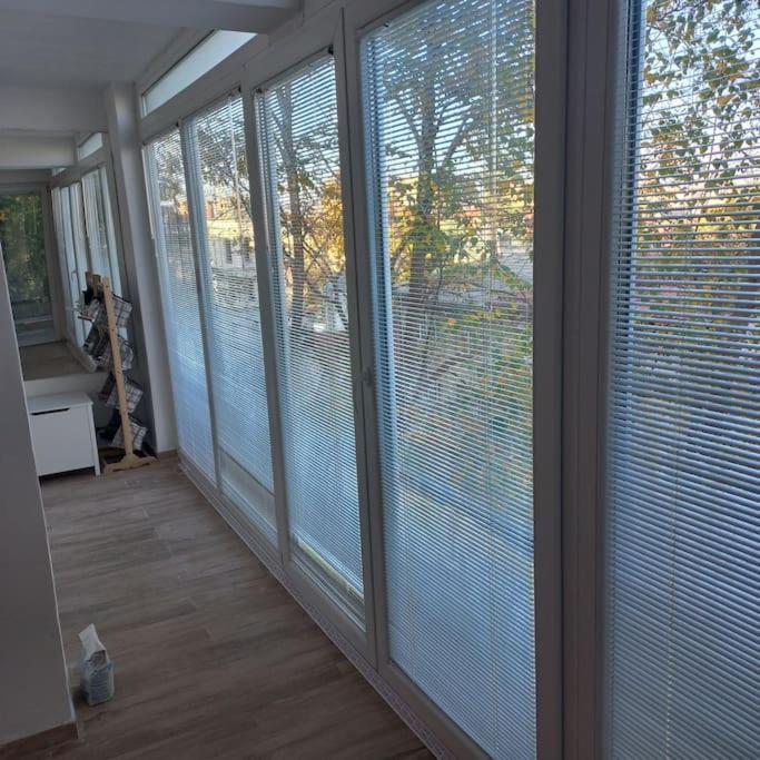 Lovely 1- Bedroom Condo Close To Downtown سكوبجي المظهر الخارجي الصورة