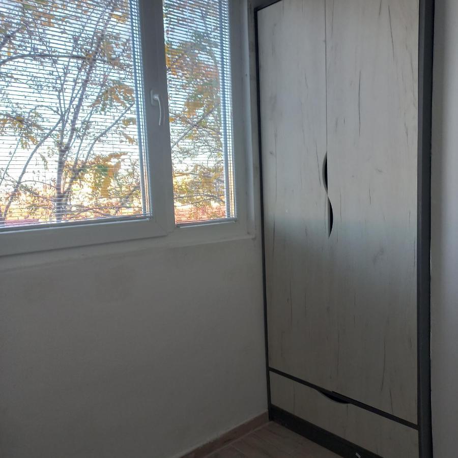 Lovely 1- Bedroom Condo Close To Downtown سكوبجي المظهر الخارجي الصورة